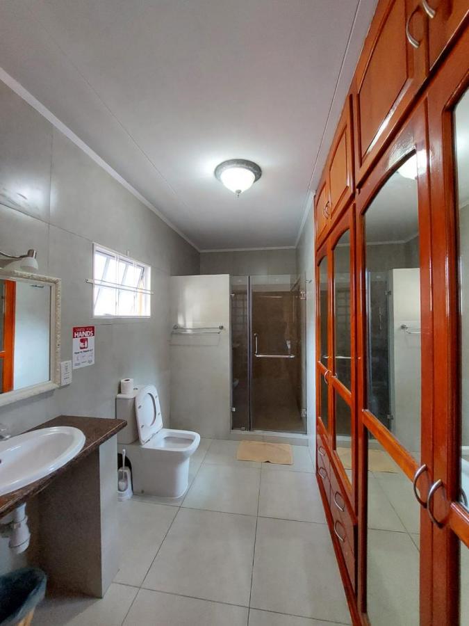 Beau Vallon Villa Self Catering With Pool Eksteriør billede