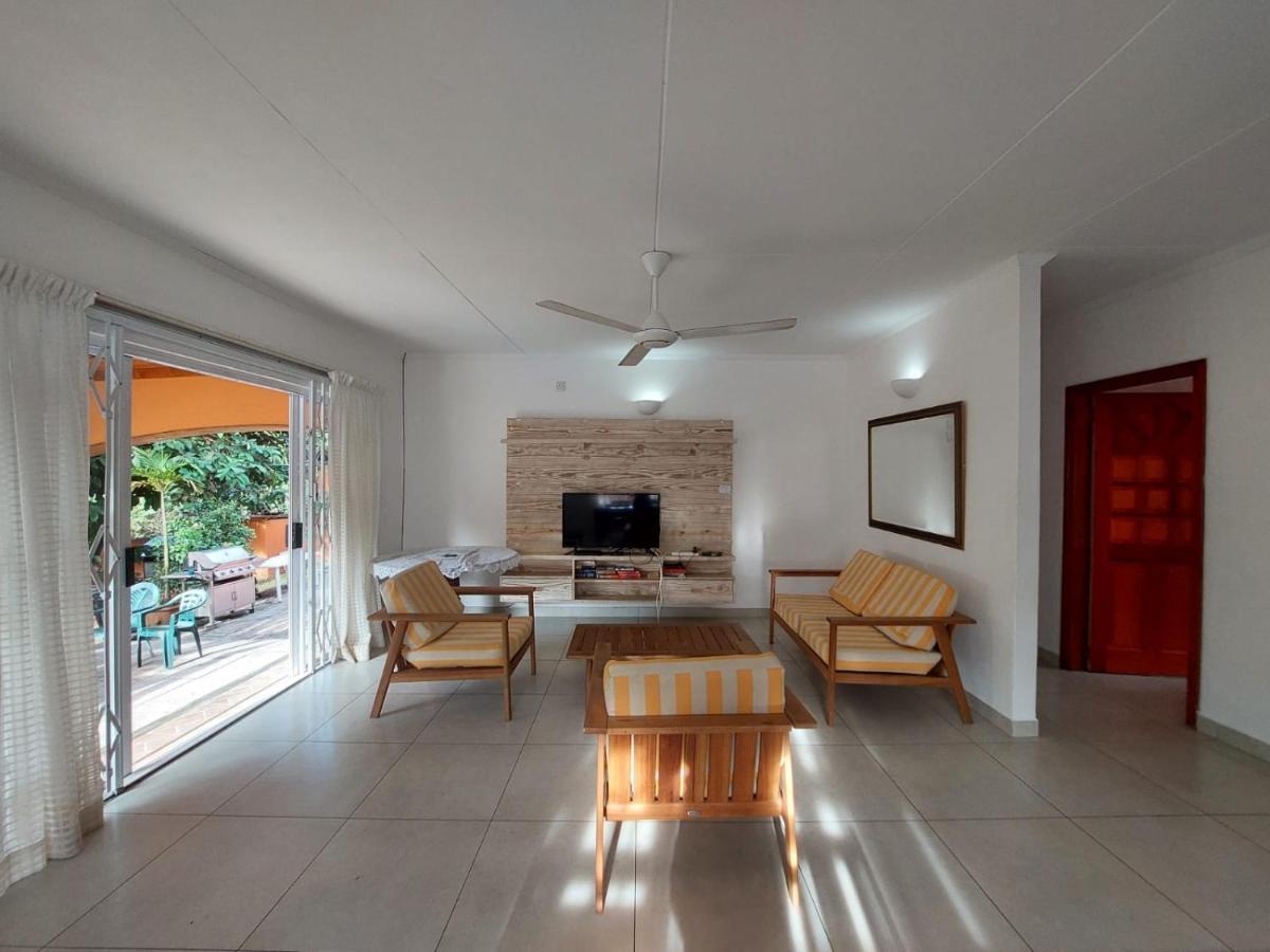 Beau Vallon Villa Self Catering With Pool Eksteriør billede
