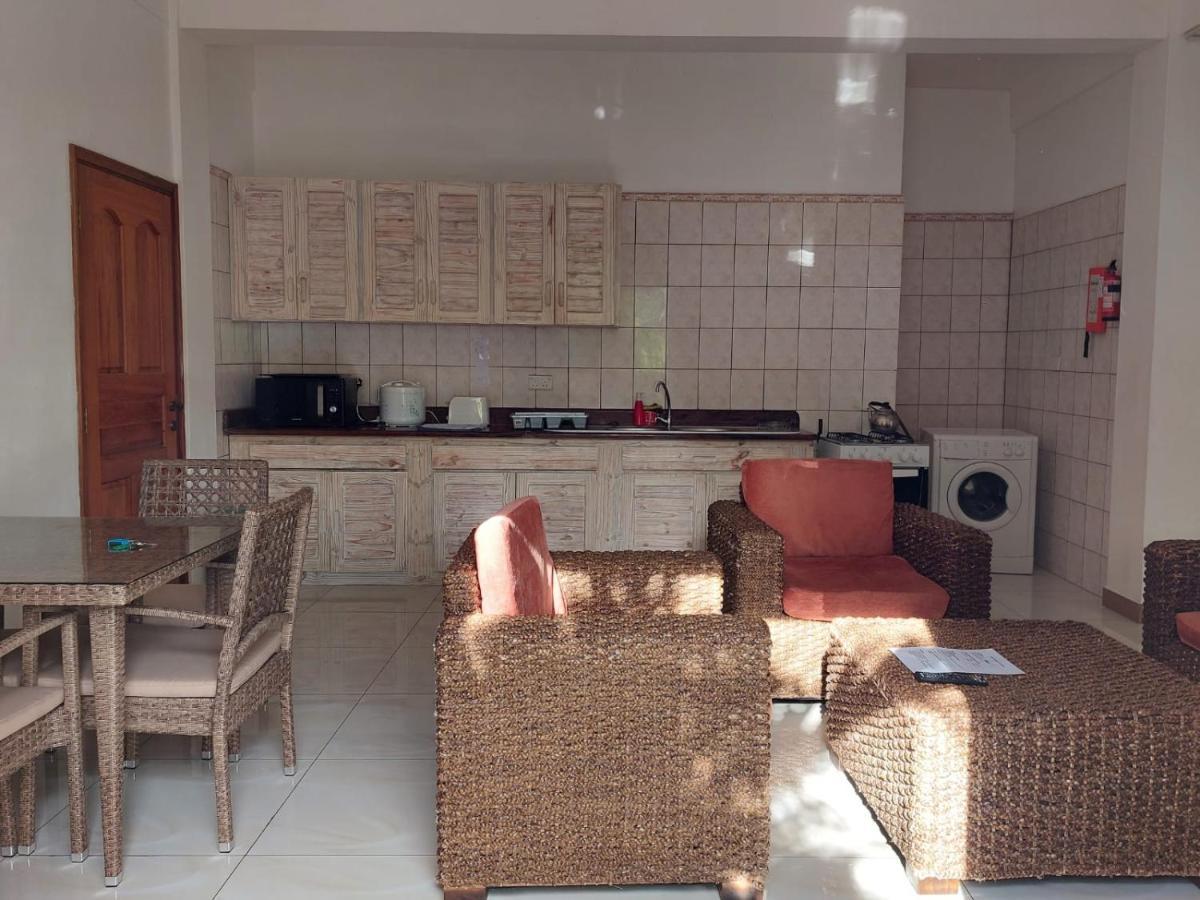 Beau Vallon Villa Self Catering With Pool Eksteriør billede