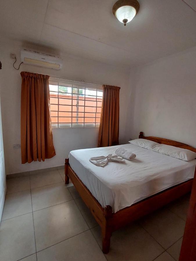 Beau Vallon Villa Self Catering With Pool Eksteriør billede